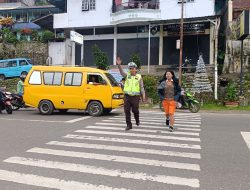 Satlantas Polres Tana Toraja Hadir Sejak Pagi, Wujud Pelayanan Polri