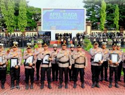 Penyerahan Penghargaan Pelaksanaan Operasi Ketupat 2026, Kapolda Sulsel Apresiasi Kinerja Polres Jajaran