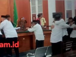 terdakwa Dugaan korupsi Baznas Enrekang divonis bebas di Pengadilan Negeri Makassar.